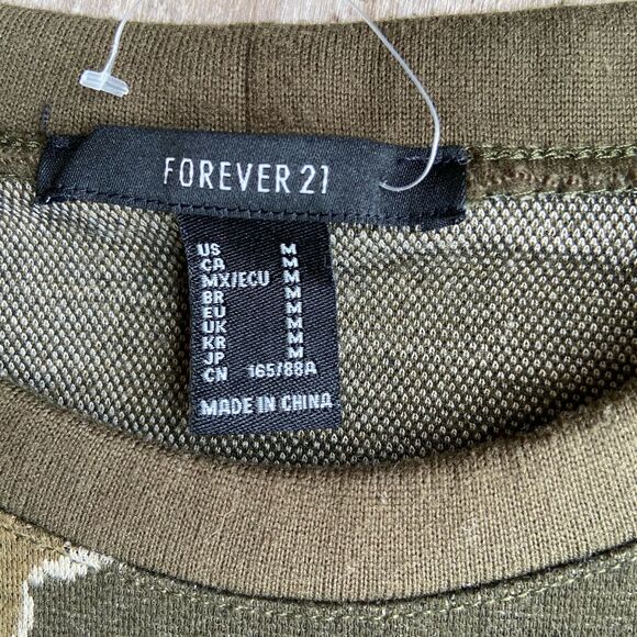 Forever 21 Womens Sweatshirt Size Medium Camouflage Camo Draped Olive Black - Picture 6 of 7